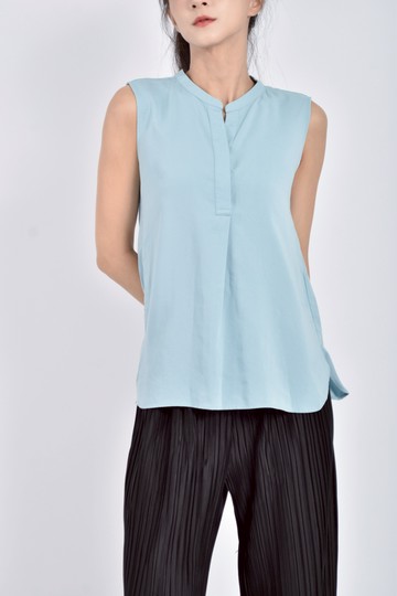 (S) uniqlo質感無袖綠色上衣