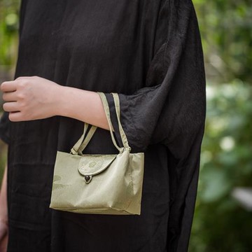 歸云居 中式傳統多色布藝茶具手提包 知舍原創織錦云松手拎包布袋