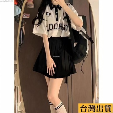 🌈台倉出庫🌈 減齡學院風Polo領短袖T恤女+黑色百褶裙夏季新款寬鬆學生兩件套裝