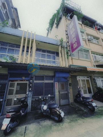 忠孝觀光市場.可塑性高.懷舊透天2樓｜高雄市苓雅區忠孝二路