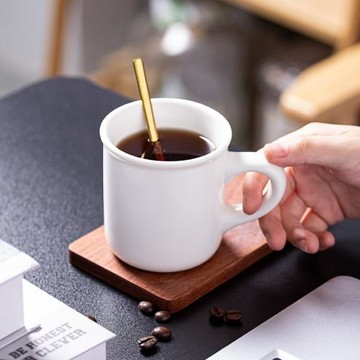 簡約北歐ins風馬克杯加厚陶瓷掛耳咖啡杯 男女水杯辦公杯日式杯子
