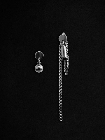 YARD YARN — Aries Earrings