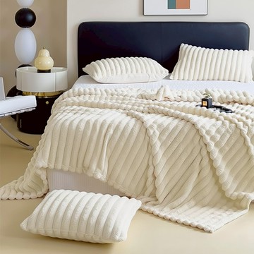 三秒速熱抗靜電絨毛雲朵被毯  奶油白  雙人(150 x 200cm)