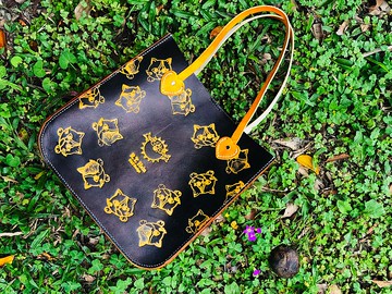 【客製化禮物】可愛貓咪印花  真皮全手縫  手提斜挎包 手工染色