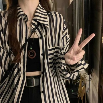 台灣出貨 夏季新款森系復古黑色條紋襯衫外穿女休閒慵懶風中長款襯衣潮 大尺碼襯衫 襯衣 薄款外套 襯衫外套 防曬衫
