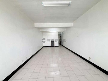 【橋頭臨路金透天】店面首選⭐低總價釋出⭐收租自住｜高雄市橋頭區甲昌路