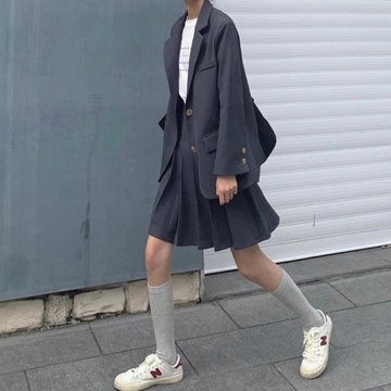 夏裝西裝外套+高腰半身裙女顯瘦百褶裙短裙寬松百搭學生裙子1入