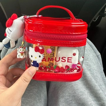 🍀臺灣出貨🍀張元英衕款韓國amuse聯動hello Kitty便攜彩妝包化妝包水桶高顔值禮物