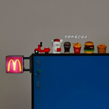 臺灣出貨🔥發光麥門燈牌電腦屏幕裝飾麥當勞擺件桌面辦公室車載顯示器微景觀