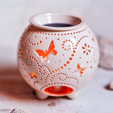 蝴蝶陶瓷油燃燒器、蠟熔化器或茶燈架