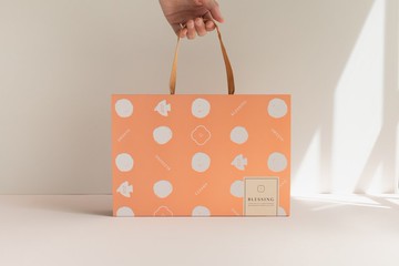 奶油光譜上的漸變