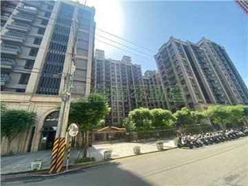 三峽近未來捷運｜京河方正2房平車｜新北市三峽區民生街