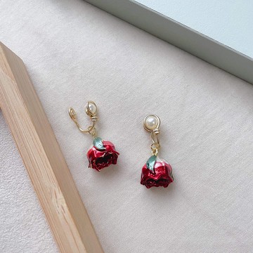 鍍色玫瑰 / 珍珠無痛耳夾