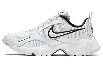 WMNS AIR HEIGHTS WHITE BLACK