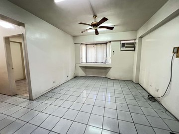 一中商圈綠園道旁採光大３房，低總價成家首選｜台中市北區育興街