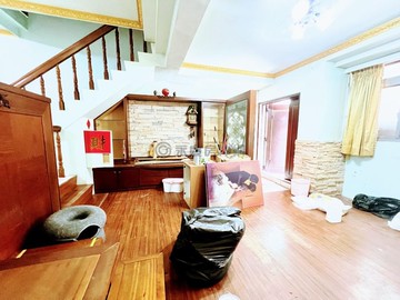 燒滾滾近國中4F邊間透天｜宜蘭縣員山鄉溫泉路