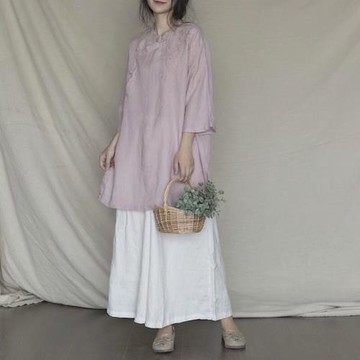 原創中國風女裝中長款棉麻襯衫女士刺繡亞麻改良旗袍上衣中袖茶服