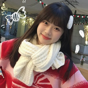 白色針織毛線圍巾女生冬季新款百搭學生情侶顯白長款圍脖