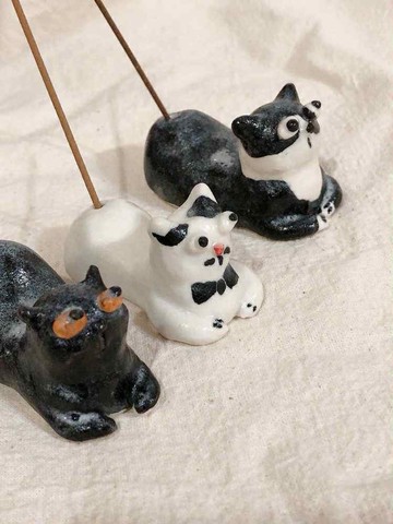 折手手貓貓 小貓陶瓷擺飾 手捏質感 療癒 送禮推薦 線香 乾燥花