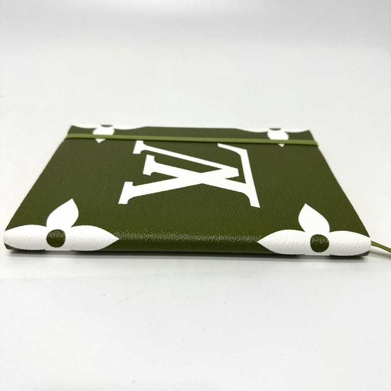 LOUIS VUITTON ルイヴィトン モノグラムジャイアント カイエ  