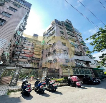 內壢中正國小3房車-聖府名家｜桃園市中壢區榮和六街