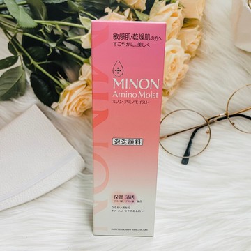 潼漾小舖 minon 蜜濃 鎖水潔顏慕斯 150ml