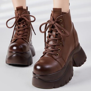 復古真皮厚底單靴女2025秋冬新款坡跟內增高女靴松糕短筒馬丁靴子