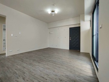 HR大里一期商圈三房車位｜台中市大里區大德街