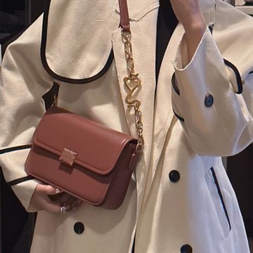 MK DA包包女2025新款小眾設計腋下豆腐包輕奢時尚單肩斜挎小方包