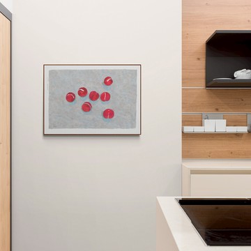 LIGHTO 掛畫｜JinJin | 七顆滾動的李子 - 原木色鋁框-50 x 70 cm