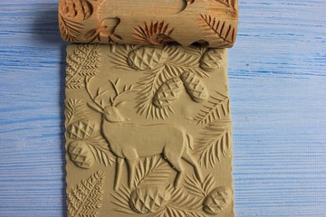 帶鹿的滾針，帶雕刻的滾針，帶圖案的滾針