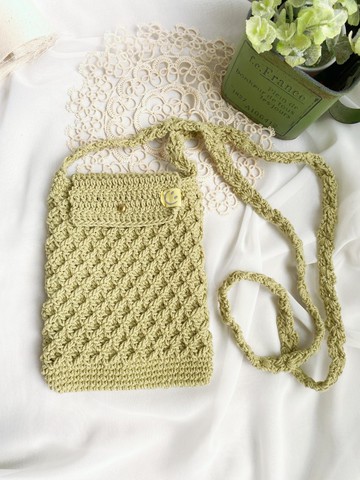 【好日手作】Handmade。手工韓國棉線編織淺綠色手機斜背包側背包