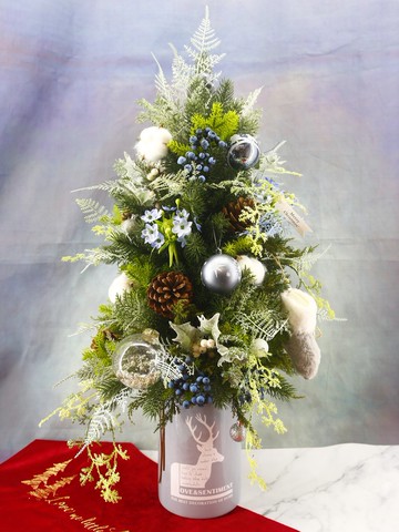 藍色禮讚聖誕樹 免運專人配送限雙北市 其餘地區需補運費