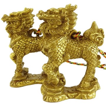 【吉祥開運坊】化樑煞【銅麒麟踩八卦(小型) 銅製實心 化梯居中 外型煞 化煞】開光 擇日