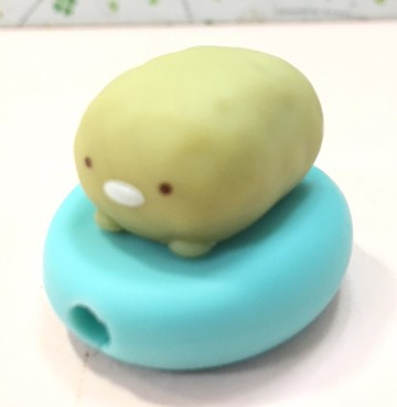 【震撼精品百貨】角落生物 Sumikko Gurashi~SAN-X 手機線保護套-企鵝#71526