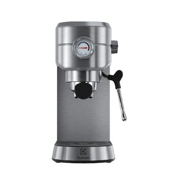 Electrolux 極致美味500半自動義式咖啡機(不鏽鋼按鍵式 E5EC1-31ST)預熱40秒/超窄機身