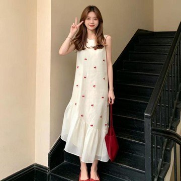 連身裙 法式洋裝 26韓版夏季新款甜美碎花氣質法式無袖背心網紗拼接長裙連衣裙女0612