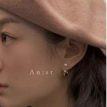 An:Sr—「復古貴氣 珍珠C型耳環」氣質 復古 古典 金飾 飾品 耳飾 耳墜 耳釘