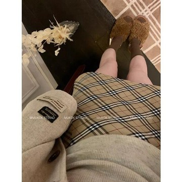 【 𝑭𝒍𝒐𝒘𝒆𝒓𝒔𝒆𝒂】經典重現~格子半身裙 復古 高腰 顯瘦 百搭A字短裙 包臀裙 高腰裙