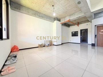 優質推薦全新中山北全聯旁電梯別墅｜桃園市楊梅區中山北路二段