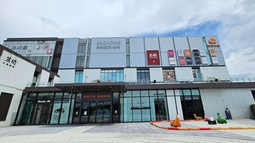 岡山區近梓官~石潭鬧中取靜邊間透天[需小整理}｜高雄市岡山區石潭路