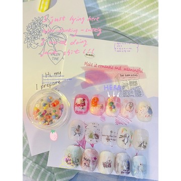 千千美學｜-現貨-韓風素材童趣ins飾品-美甲特殊飾品樹脂材料鑽飾彩鑽大鑽合金屬飾品平底貼愛心蝴蝶結貼紙