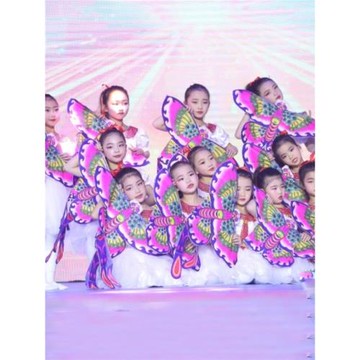 追夢兒童舞蹈演出服飛得更高表演服裝紅領巾六一少兒褲襪風箏道具