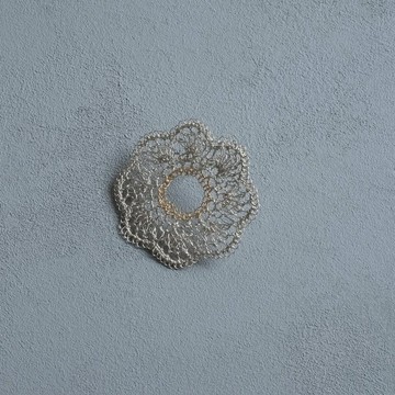 松葉胸針