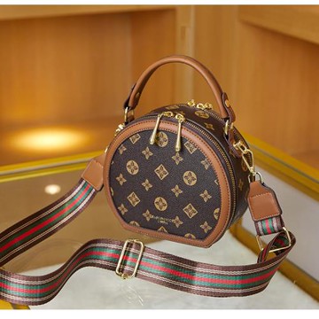 包包高級感輕奢小眾斜挎包時尚高級感印花女包單肩手提復古小圓包