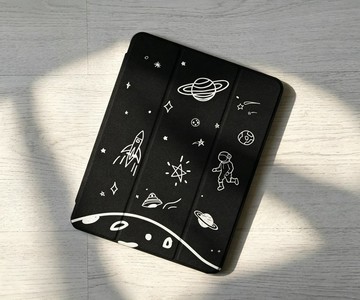 黑白太空iPad 保護殼 10th Air 6 mini 6 Pro 11吋翻蓋式 2024