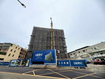 預售＊仁武八卦寮-龍騰鑫世紀兩房兩衛＋平車｜高雄市仁武區京富路