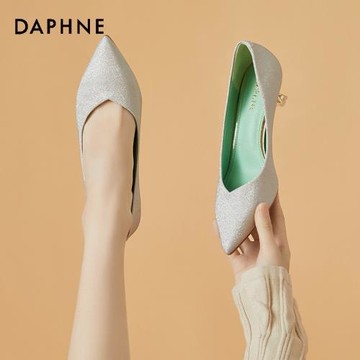 達芙妮高跟鞋女2024年爆款春季仙女風宴會伴娘配禮服細跟尖頭單鞋