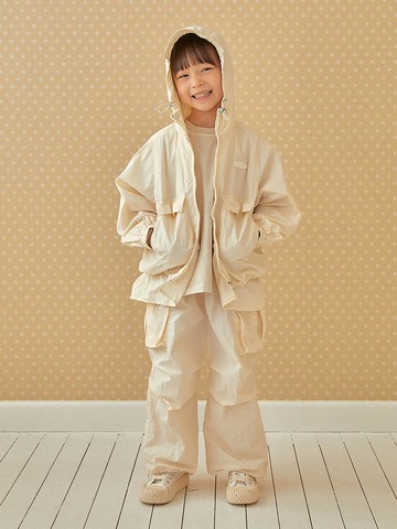 Wide-leg Lightweight Nylon Cargo Pants [IVORY] (S-JM)
