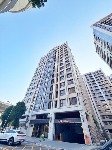 R20捷運宅✨捷運棧✨超大兩房+車位✨雙衛開窗｜高雄市楠梓區金和街